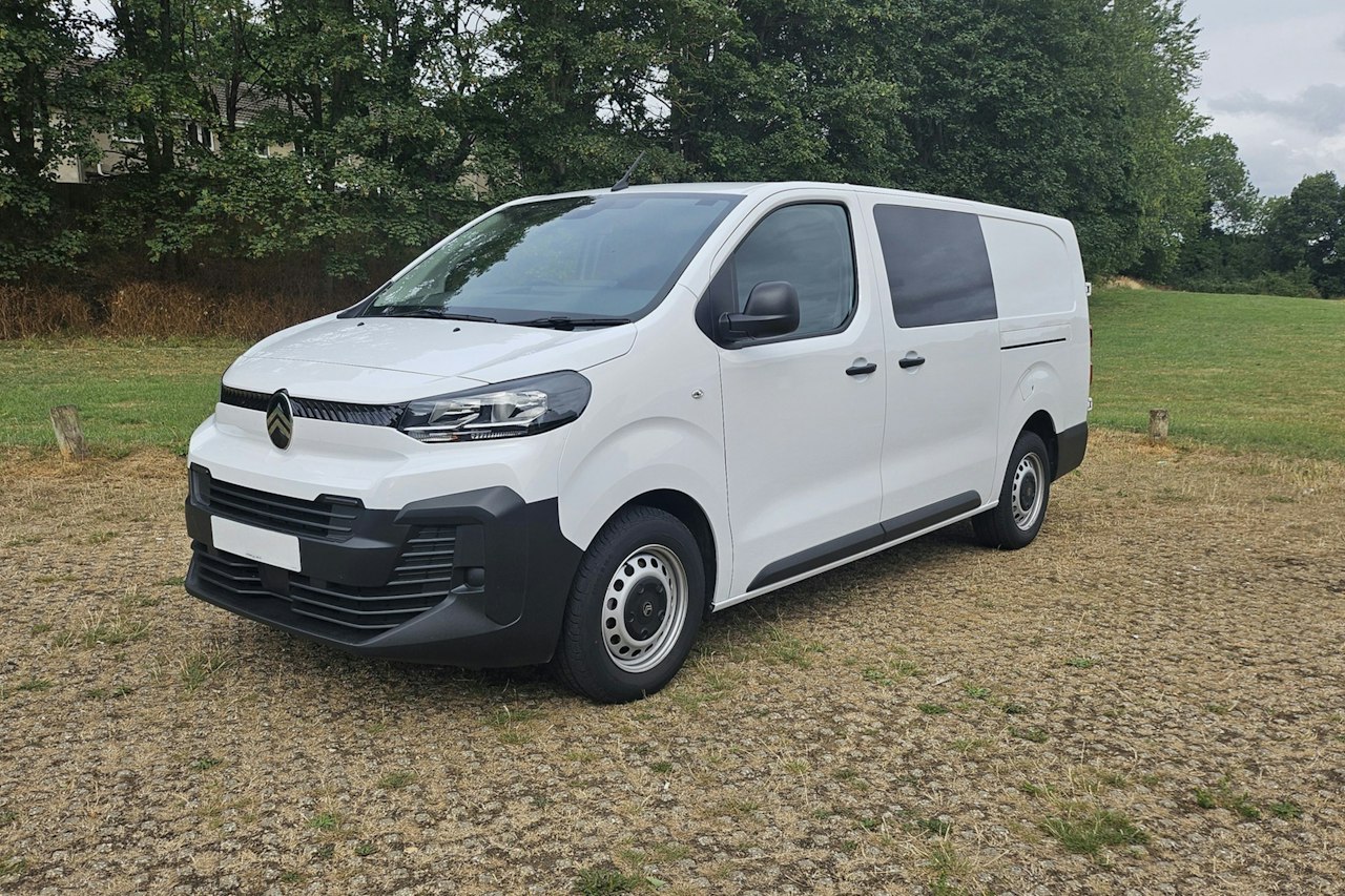 2023 Medium Panel Van L1 H1 Pro